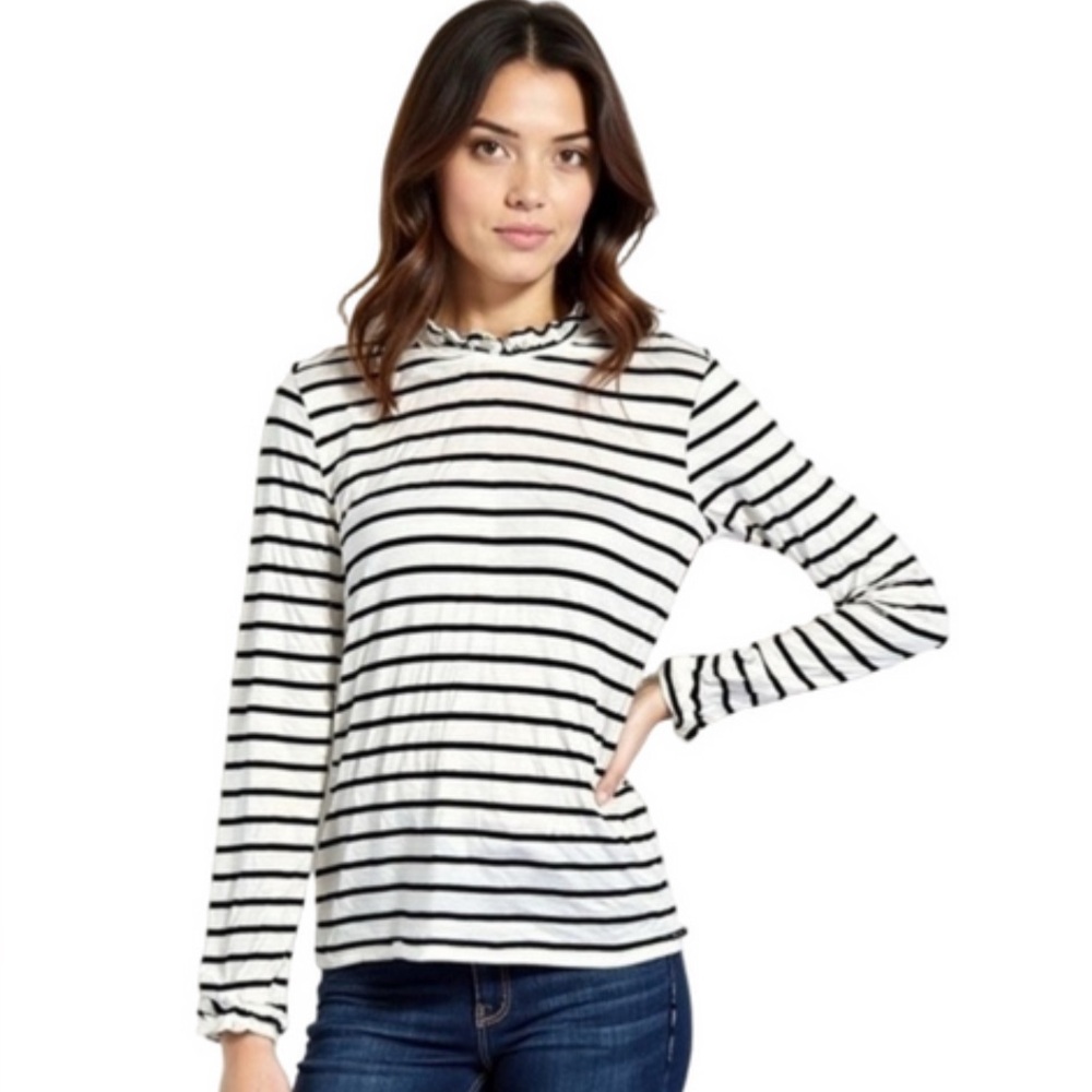 🌟2/$18 SALE Kaileigh StitchFix Black & White Stripe Long Sleeve Top XL
